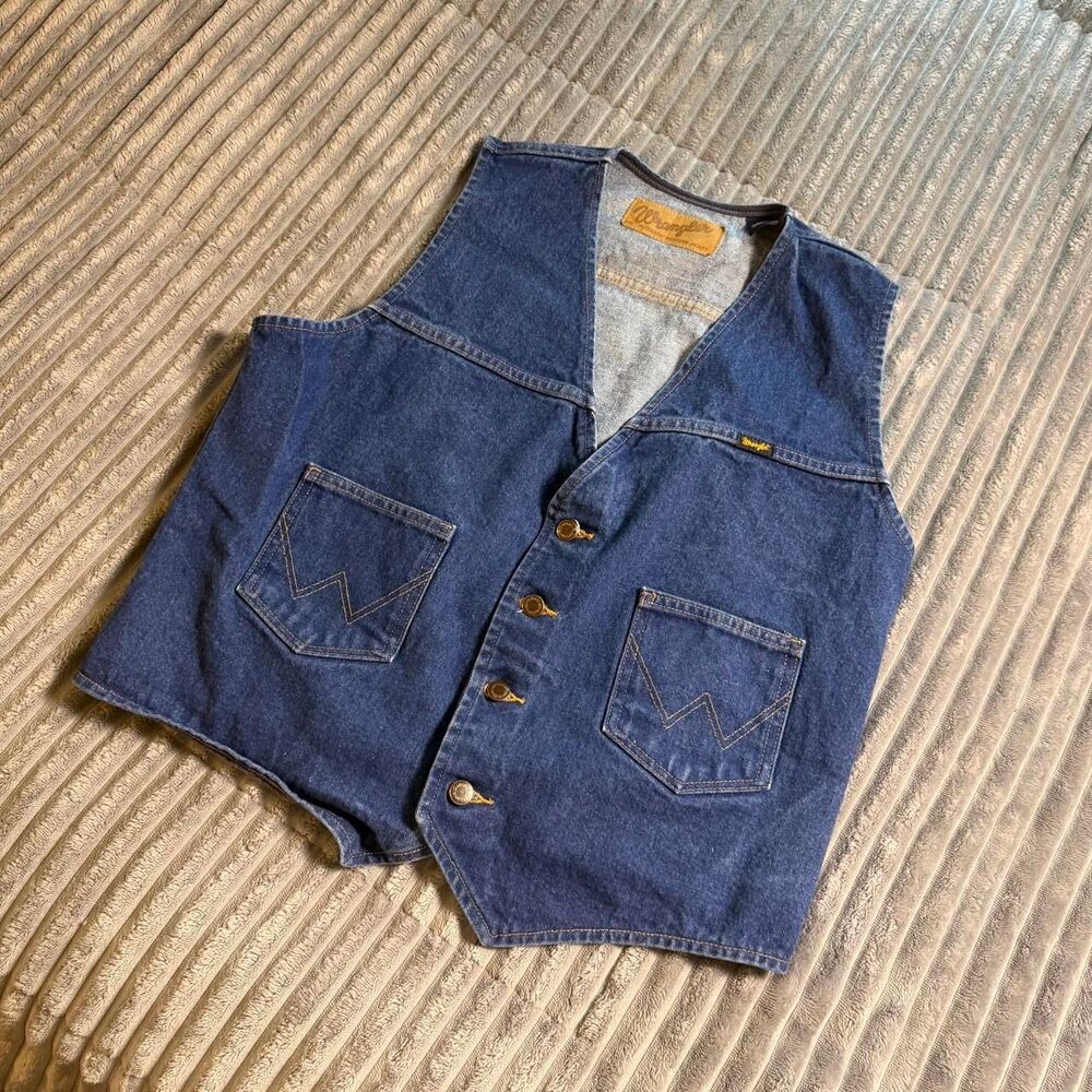 Wrangler Authentic Western Denim Vest Jacket Blue Size Large Pockets Button Fron
